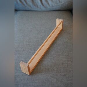 Nursery/Children Wooden Wall Bookshelf